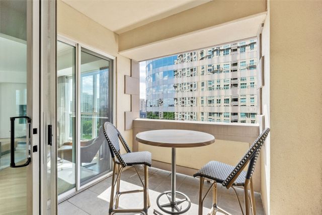 3401 Lee Parkway 1003, Dallas, TX 75219