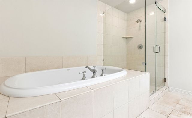 3401 Lee Parkway 1003, Dallas, TX 75219