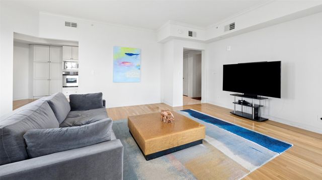 3401 Lee Parkway 1003, Dallas, TX 75219