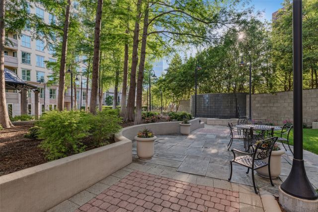 3401 Lee Parkway 1003, Dallas, TX 75219