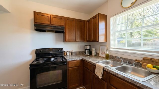 1865 VISTA Avenue, Jacksonville, FL 32210