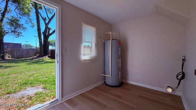 1865 VISTA Avenue, Jacksonville, FL 32210