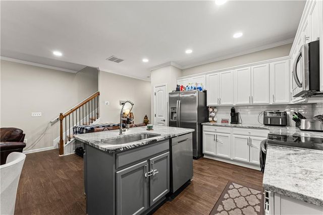 5339 TIMBER HILLS Drive, Oakwood, GA 30566