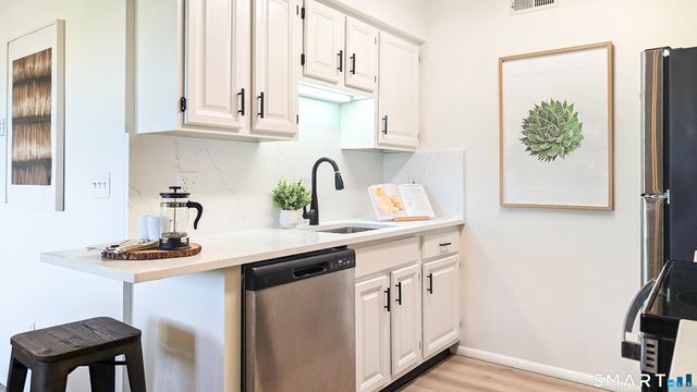 21 Prospect Avenue B103, Norwalk, CT 06850