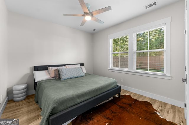 711 E 32nd Street, Savannah, GA 31401
