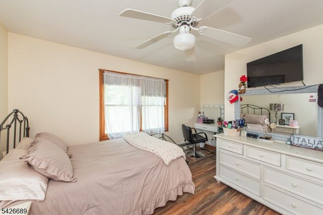 63 Duncan Ave, Pequannock Twp., NJ 07440