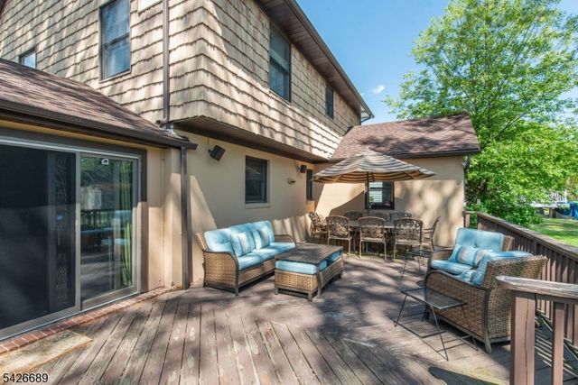 63 Duncan Ave, Pequannock Twp., NJ 07440