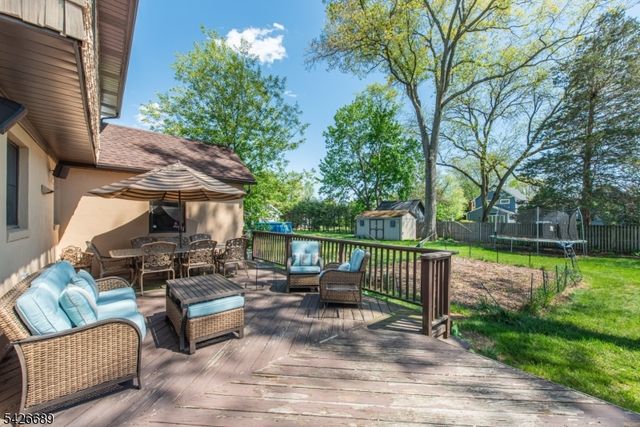 63 Duncan Ave, Pequannock Twp., NJ 07440