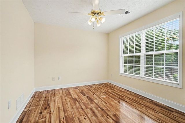 955 Pebble Bend Drive, Grayson, GA 30017