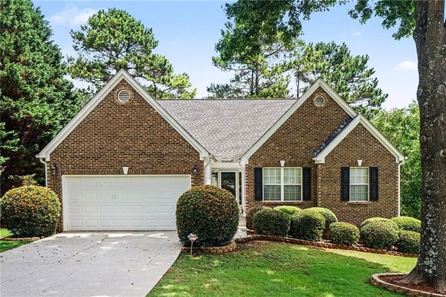 955 Pebble Bend Drive, Grayson, GA 30017