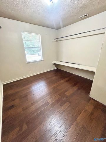 928 Bain Street, Hartselle, AL 35640