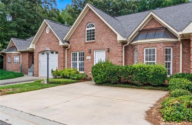 6142 Stadium Ridge Court, Clemmons, NC 27012