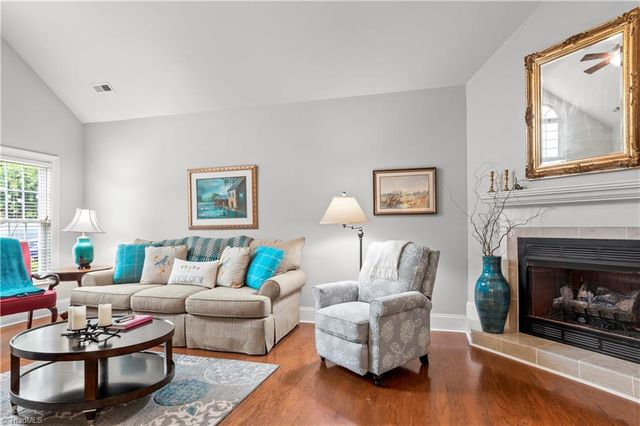 6142 Stadium Ridge Court, Clemmons, NC 27012