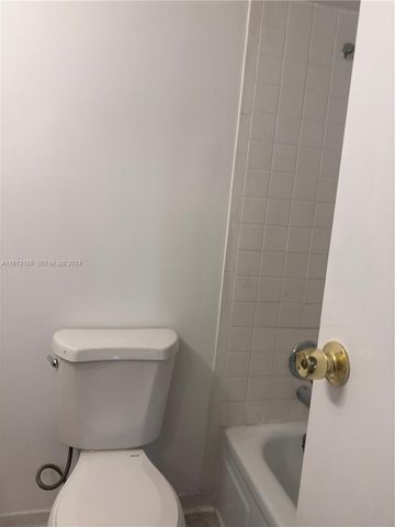 4324 NW 9th Avenue 73A, Deerfield Beach, FL 33064