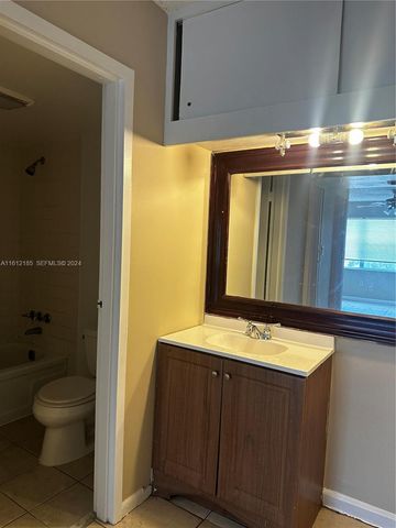4324 NW 9th Avenue 73A, Deerfield Beach, FL 33064
