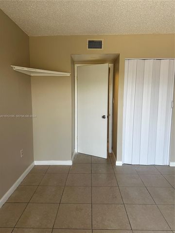 4324 NW 9th Avenue 73A, Deerfield Beach, FL 33064