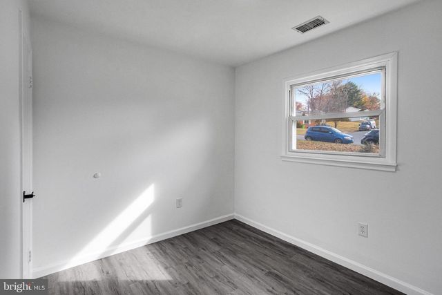 3412 BEAUMONT RD, Woodbridge, VA 22193