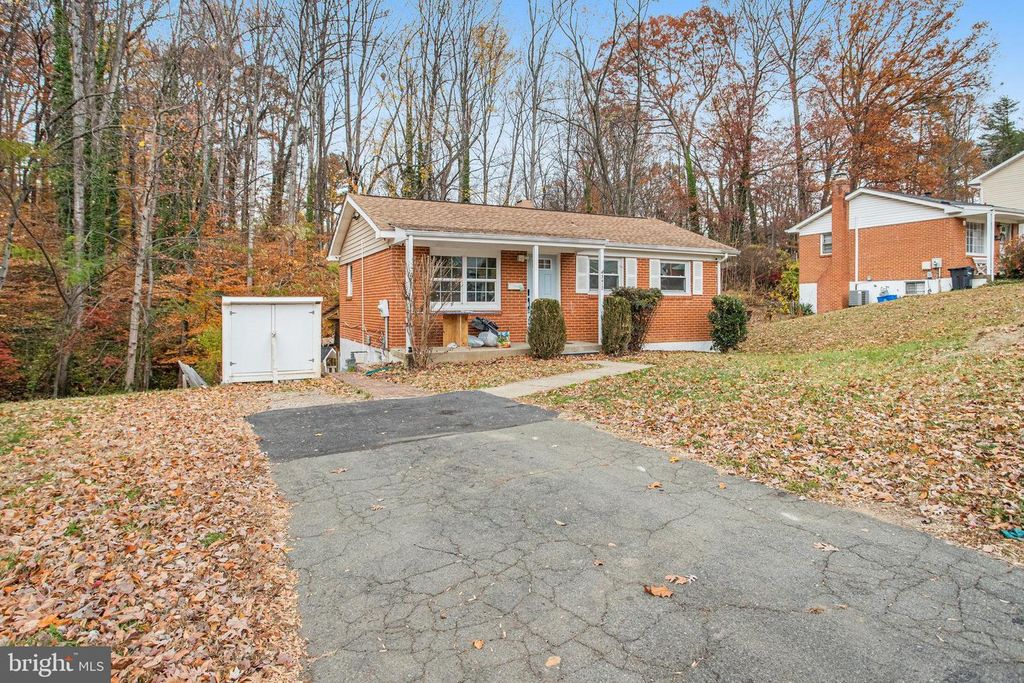 3412 BEAUMONT RD, Woodbridge, VA 22193