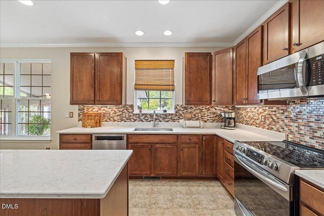 416 Magnolia Meadow Way, Holly Springs, NC 27540