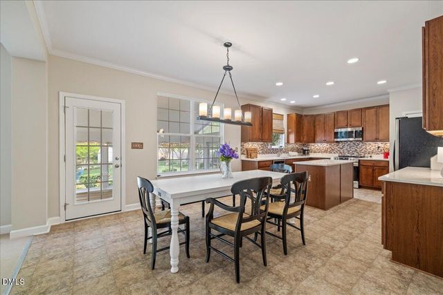 416 Magnolia Meadow Way, Holly Springs, NC 27540