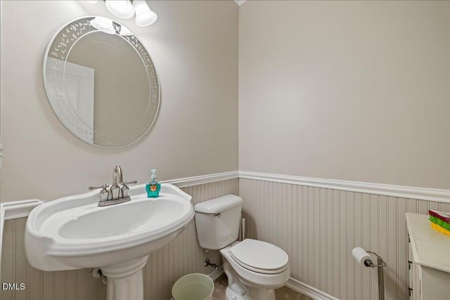 416 Magnolia Meadow Way, Holly Springs, NC 27540