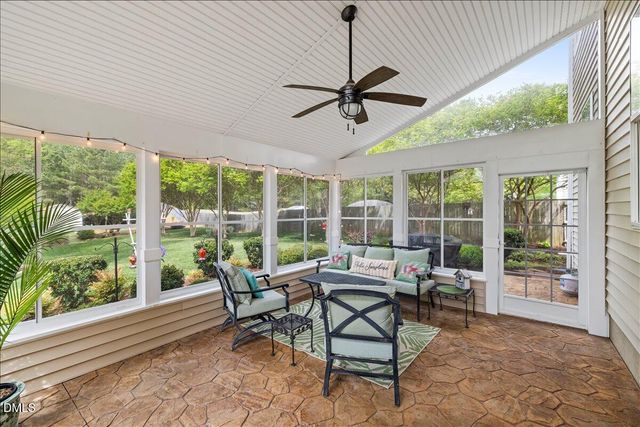 416 Magnolia Meadow Way, Holly Springs, NC 27540