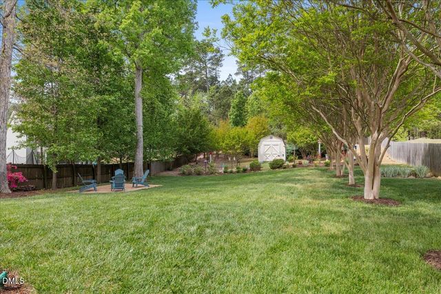 416 Magnolia Meadow Way, Holly Springs, NC 27540