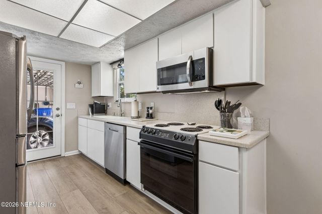 1417 SATSUMA Road, St. Johns, FL 32259