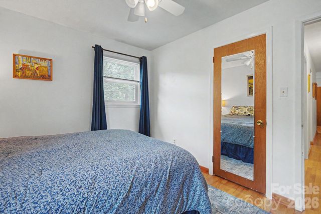 53 Merion Drive, Asheville, NC 28806
