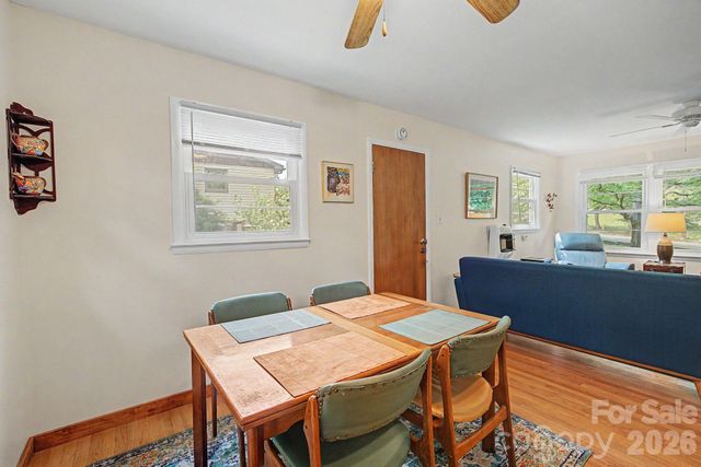 53 Merion Drive, Asheville, NC 28806