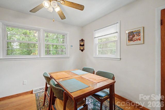 53 Merion Drive, Asheville, NC 28806