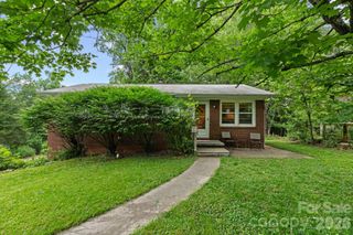 53 Merion Drive, Asheville, NC 28806