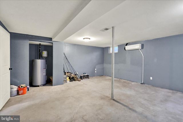 2492 BUFFALO CV, Auburn, PA 17922