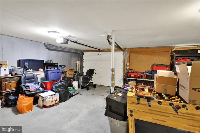 2492 BUFFALO CV, Auburn, PA 17922
