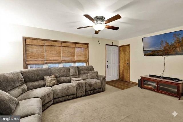 2492 BUFFALO CV, Auburn, PA 17922