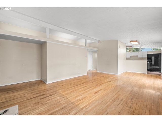 1855 Ne 126TH Pl, Portland, OR 97230