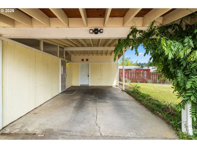 1855 Ne 126TH Pl, Portland, OR 97230