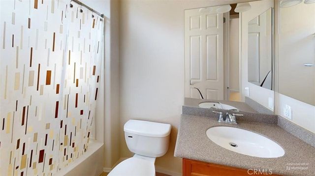 10301 Darby Road, Apple Valley, CA 92308