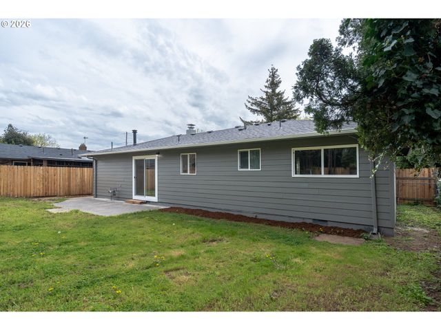 17925 Se PINE St, Portland, OR 97233