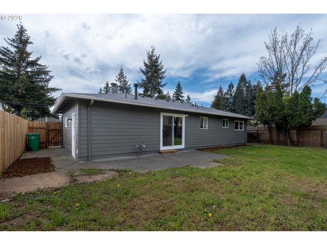 17925 Se PINE St, Portland, OR 97233