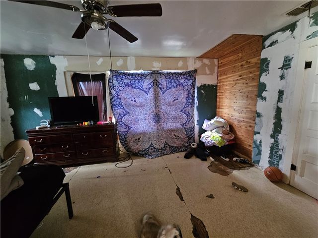 742 W 1st St., Alice, TX 78332