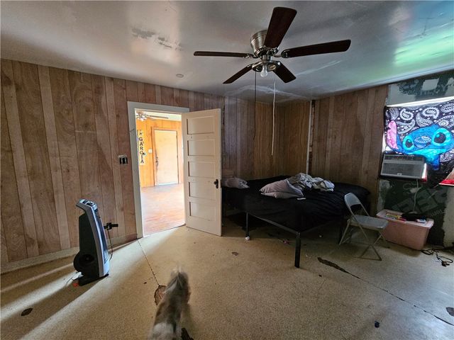 742 W 1st St., Alice, TX 78332