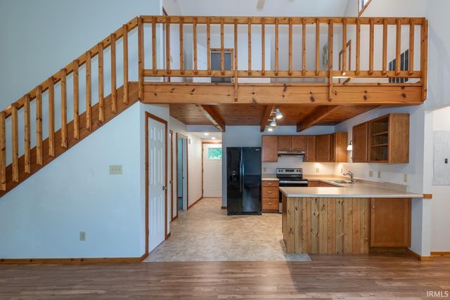 3850 S Snoddy Road, Bloomington, IN 47401