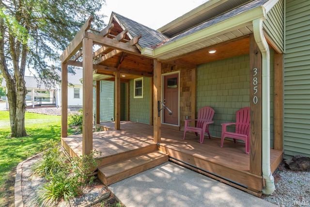 3850 S Snoddy Road, Bloomington, IN 47401