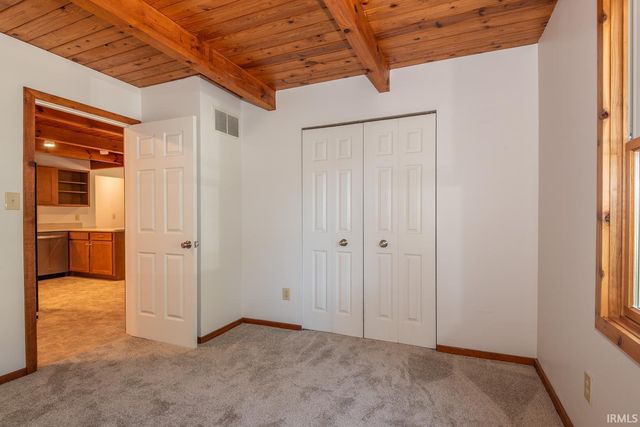 3850 S Snoddy Road, Bloomington, IN 47401
