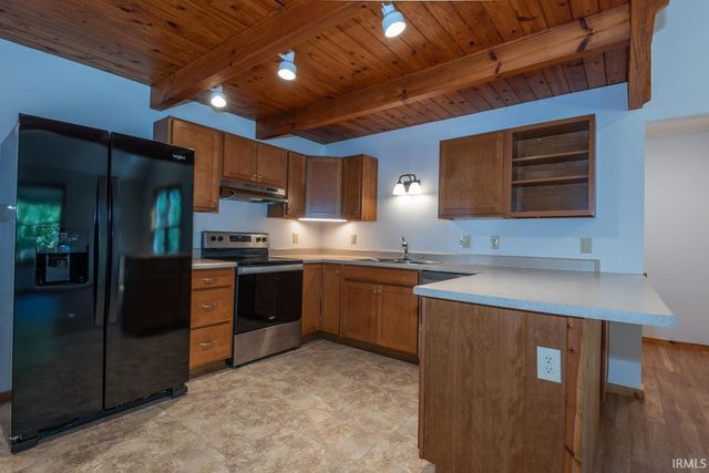 3850 S Snoddy Road, Bloomington, IN 47401