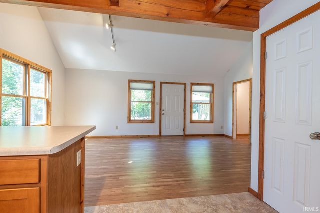 3850 S Snoddy Road, Bloomington, IN 47401