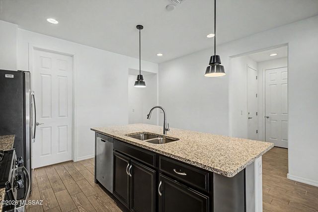 12818 N Dutch Drive, Oro Valley, AZ 85755