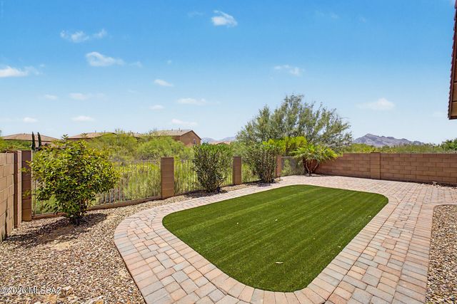 12818 N Dutch Drive, Oro Valley, AZ 85755
