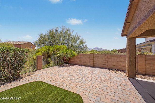 12818 N Dutch Drive, Oro Valley, AZ 85755